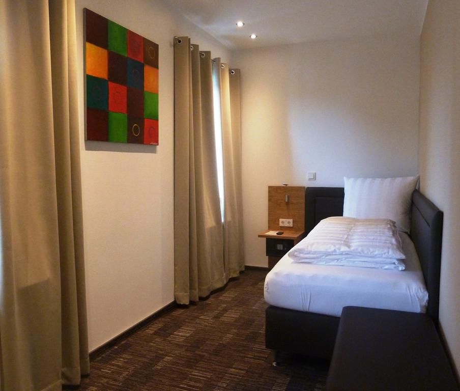 Hotel Saline 3 Büdingen Стая снимка